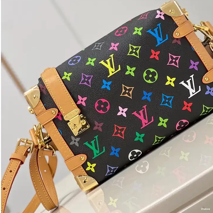 LV 2304YA0012 Bag 0516